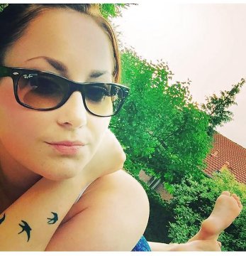 Nikki32 from California,United States